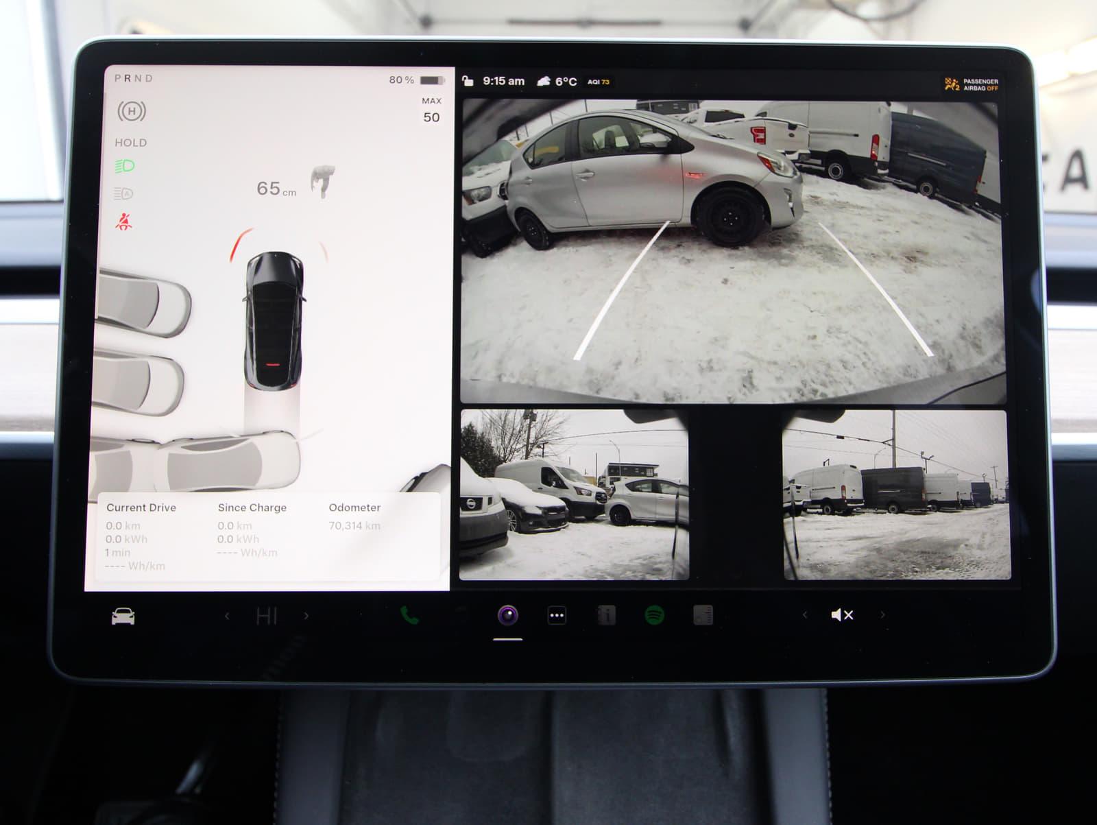 Tesla Model Y 2022 - Image 4