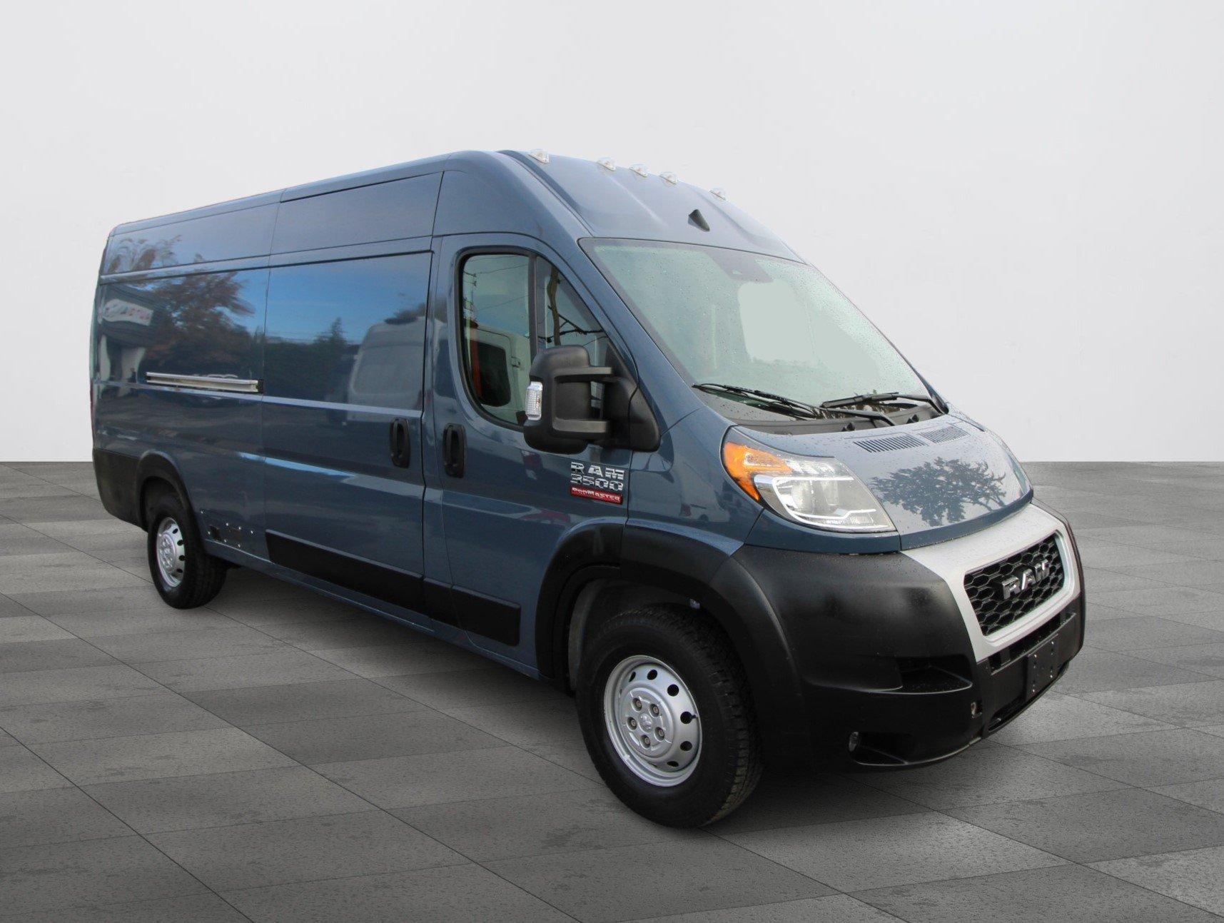 Ram ProMaster Cargo Van 2022 - Image 4