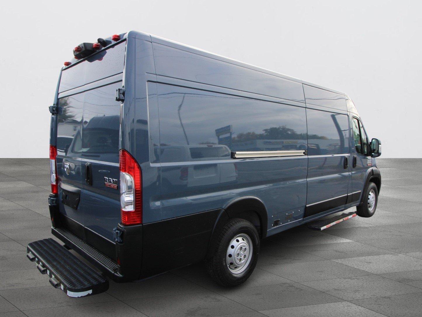 Ram ProMaster Cargo Van 2022 - Image 7