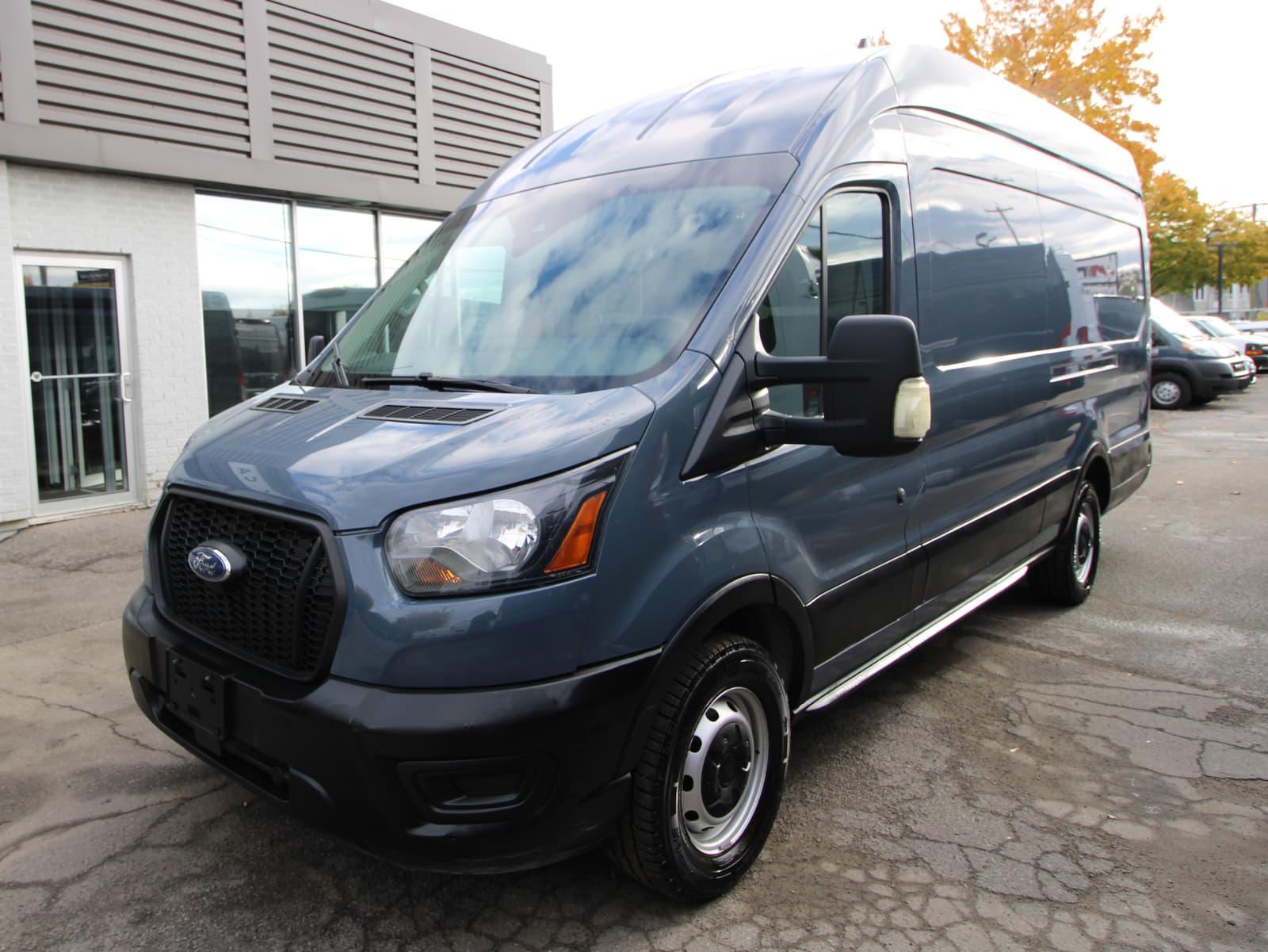 Ford Transit 2021 - Image 1