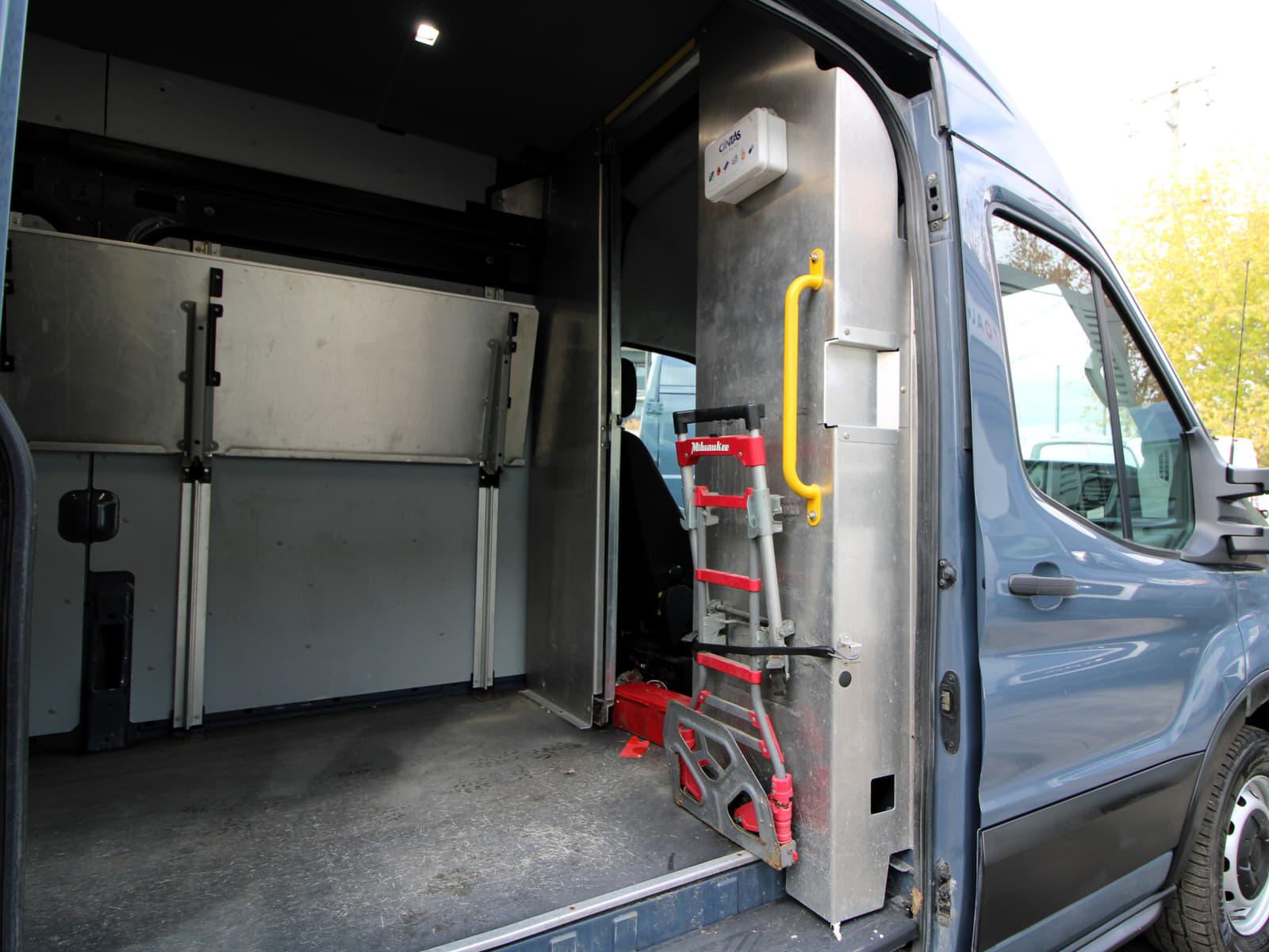 Ford Transit 2021 - Image 10