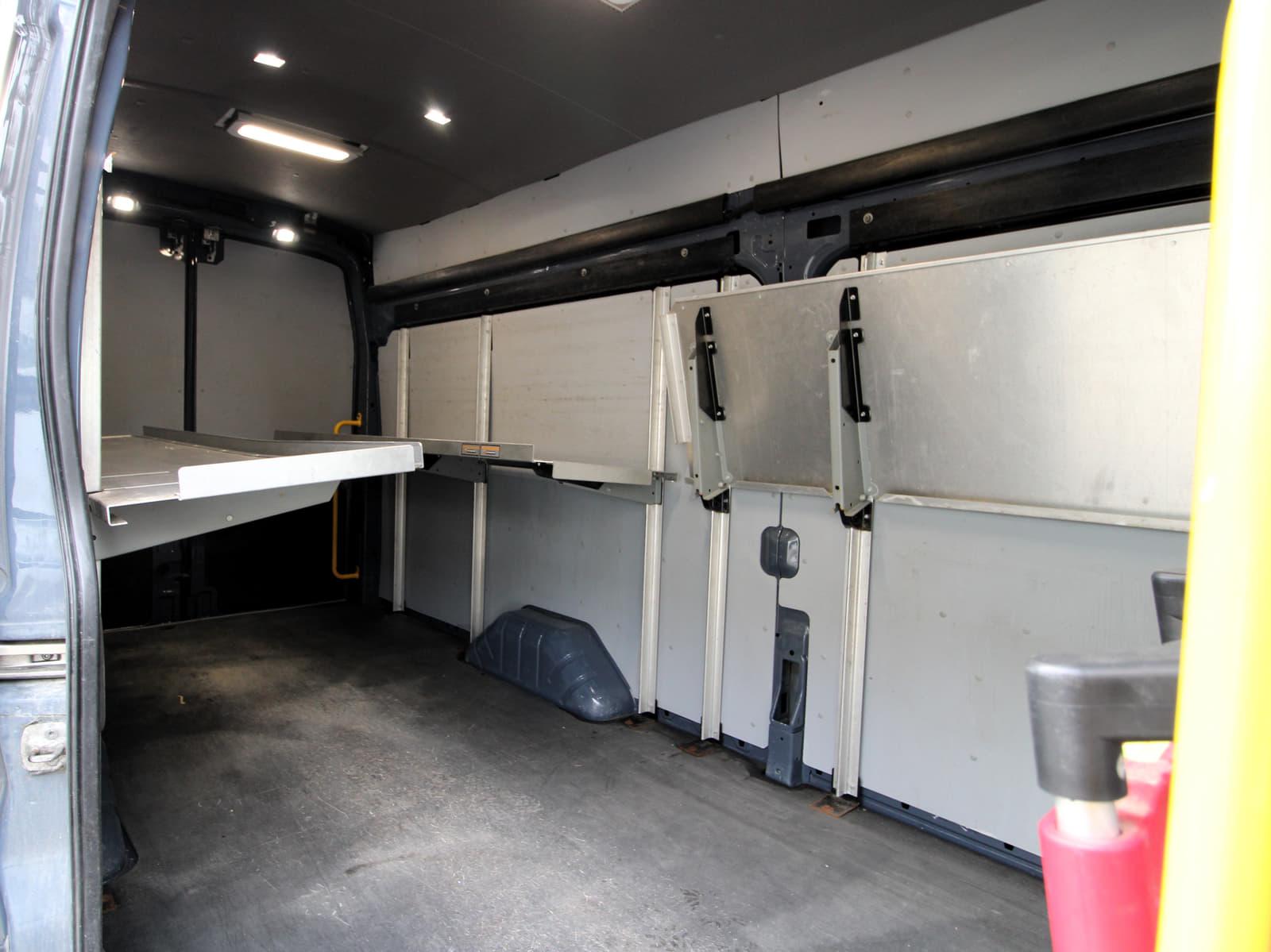 Ford Transit 2021 - Image 11