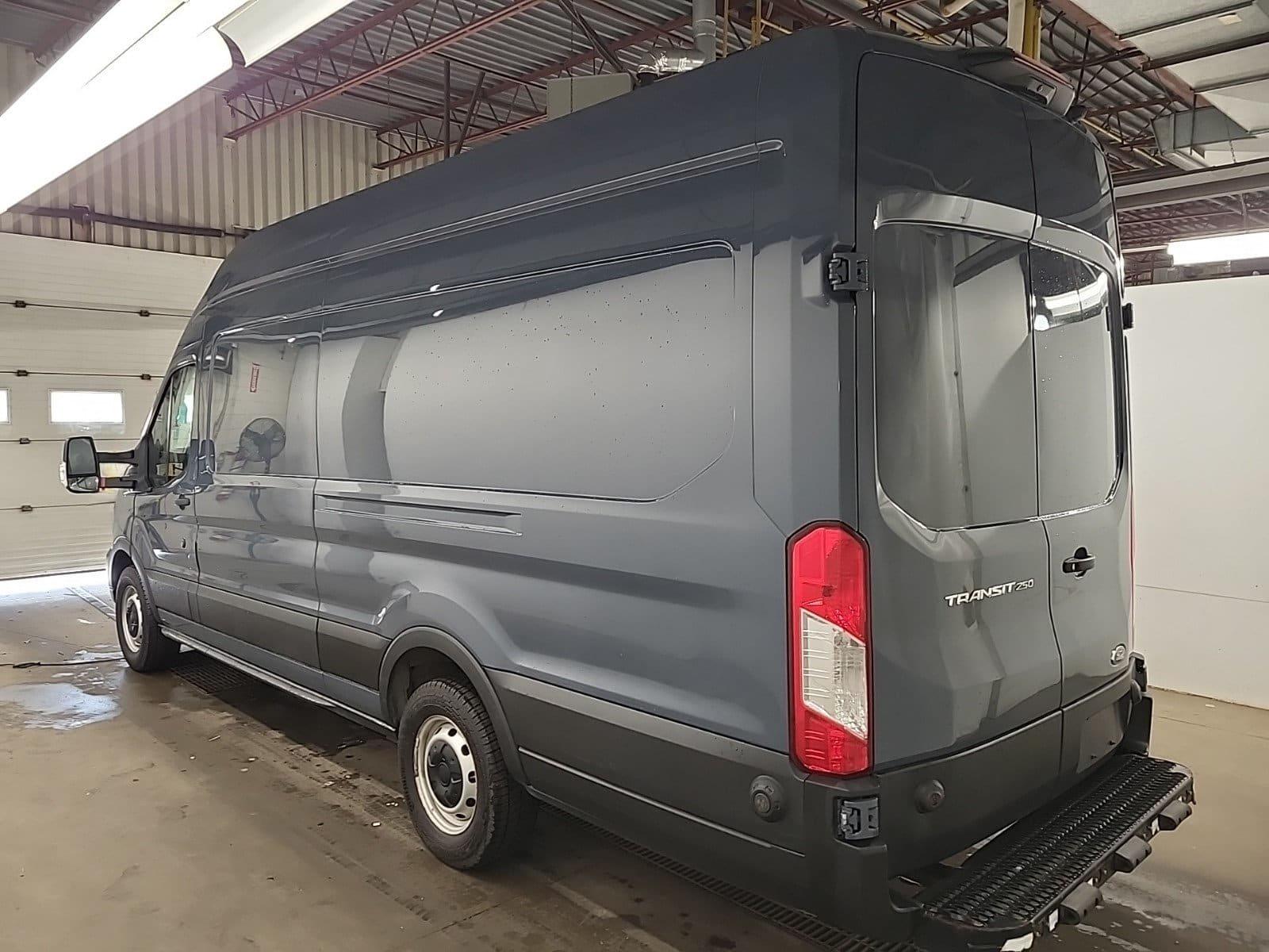 Ford Transit 2021 - Image 7