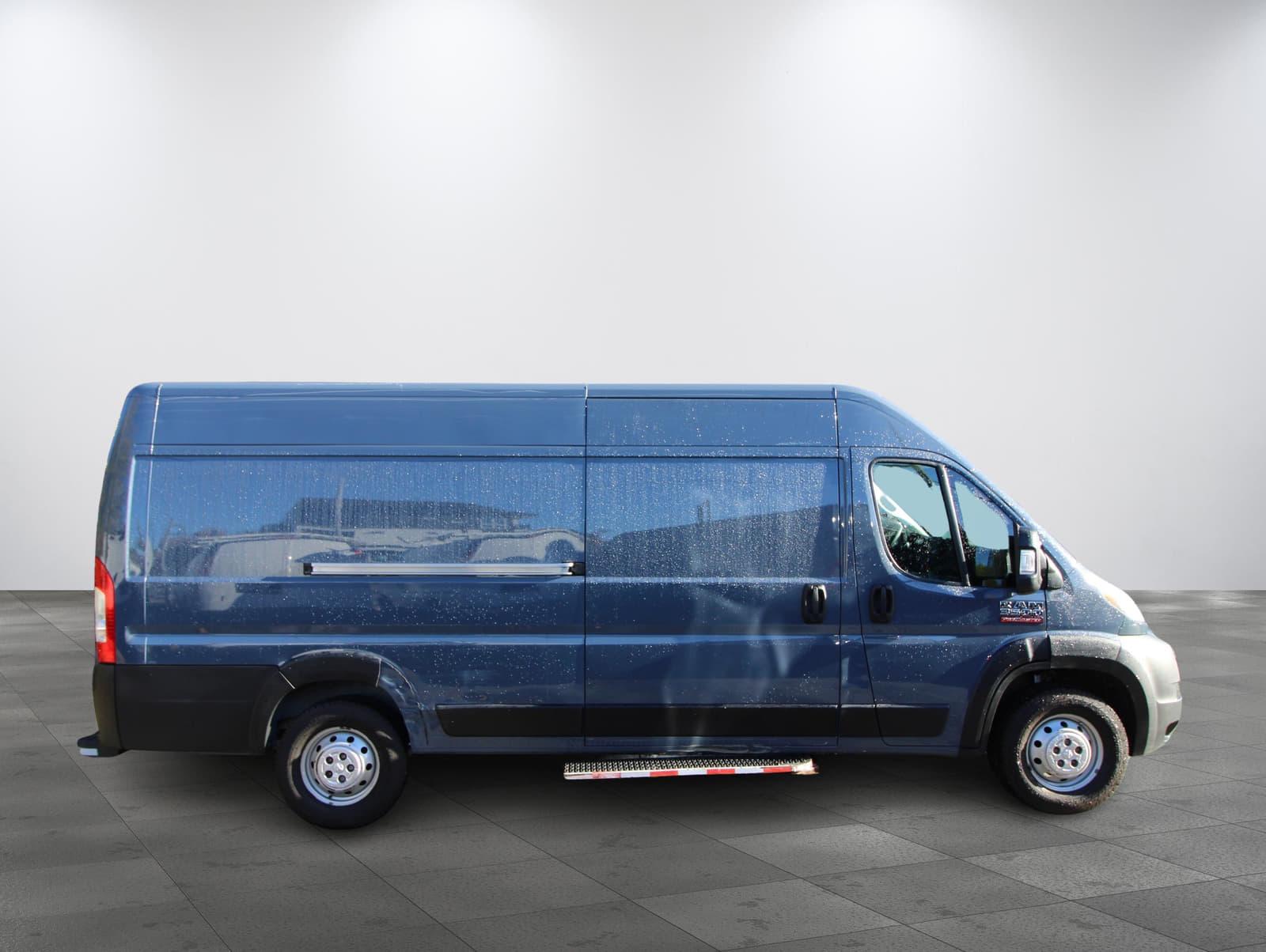 Ram ProMaster Cargo Van 2022 - Image 5
