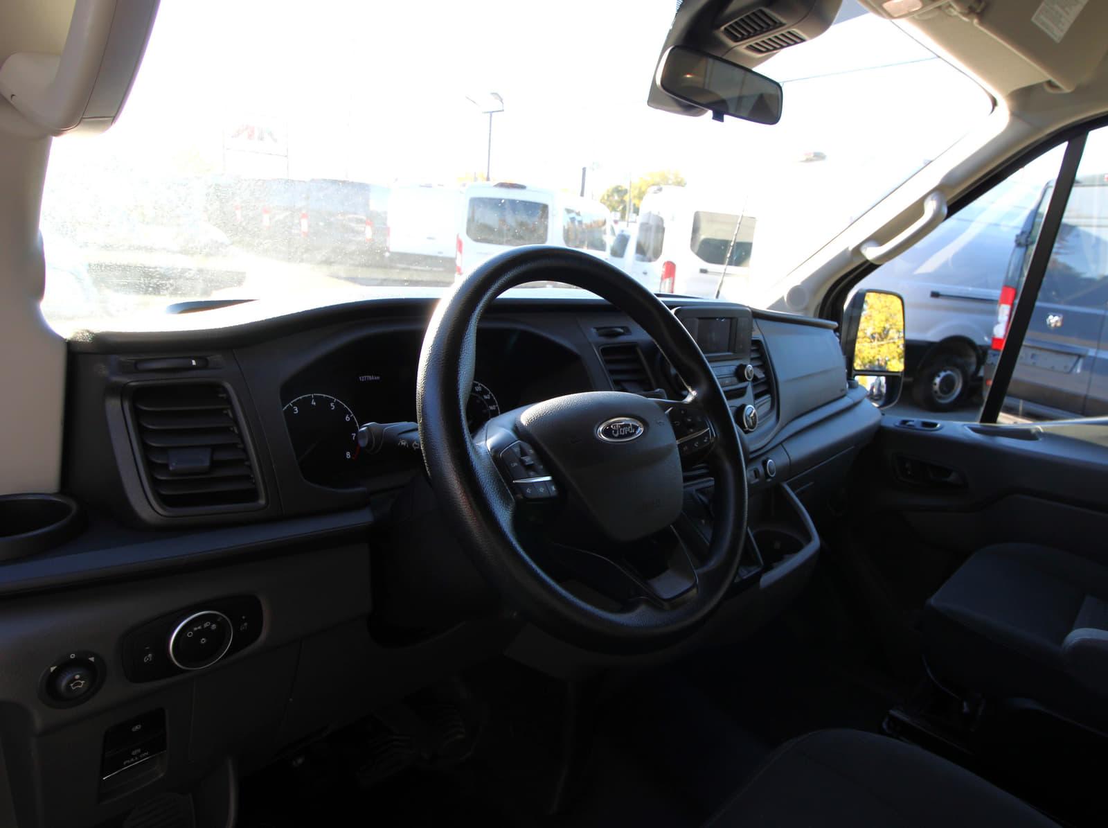 Ford Transit 2021 - Image 4