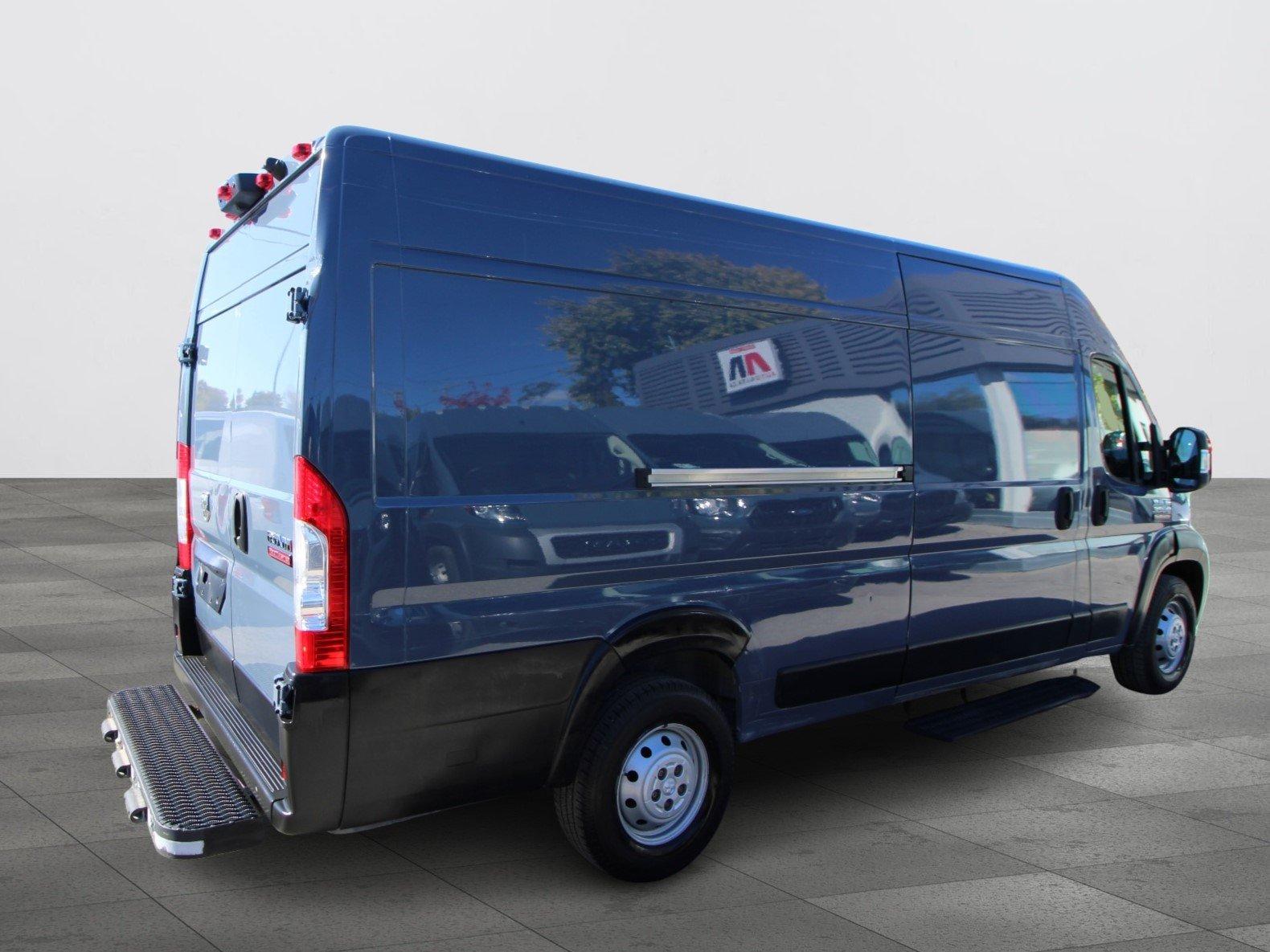 Ram ProMaster Cargo Van 2022 - Image 9