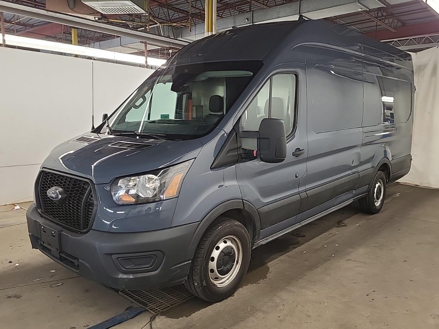 Ford Transit 2021 - Image 1