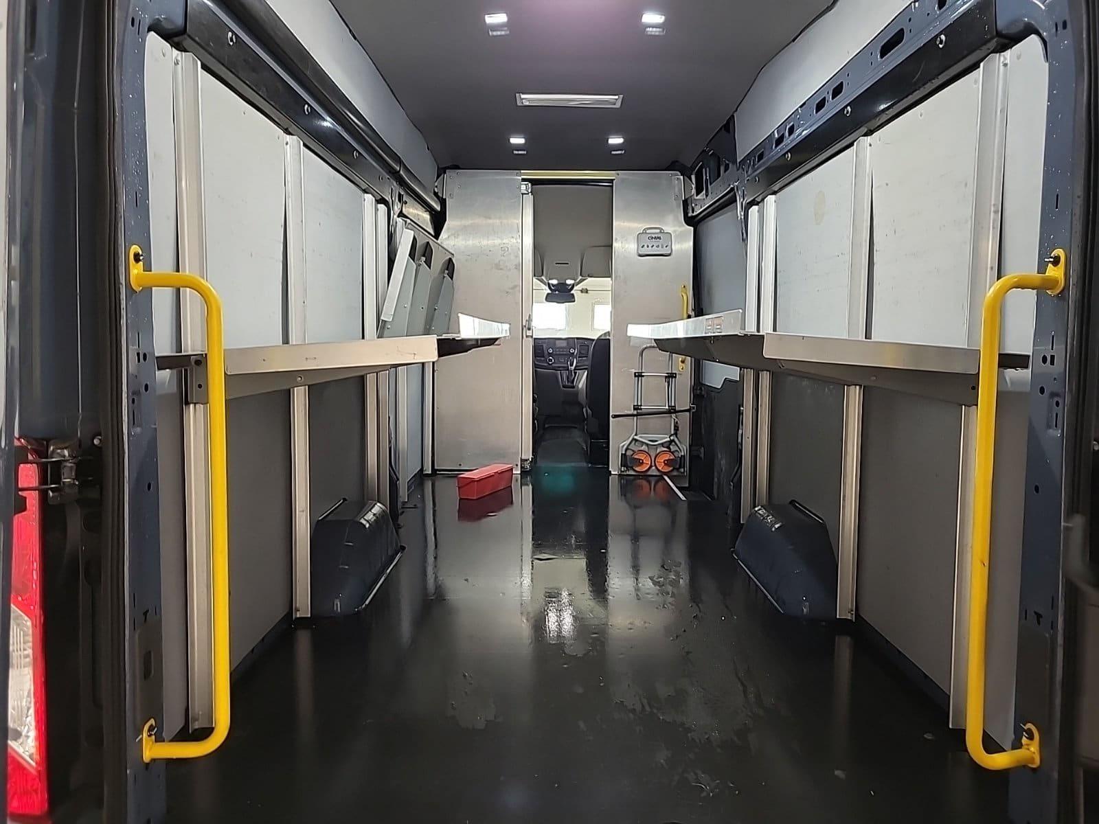 Ford Transit 2021 - Image 4