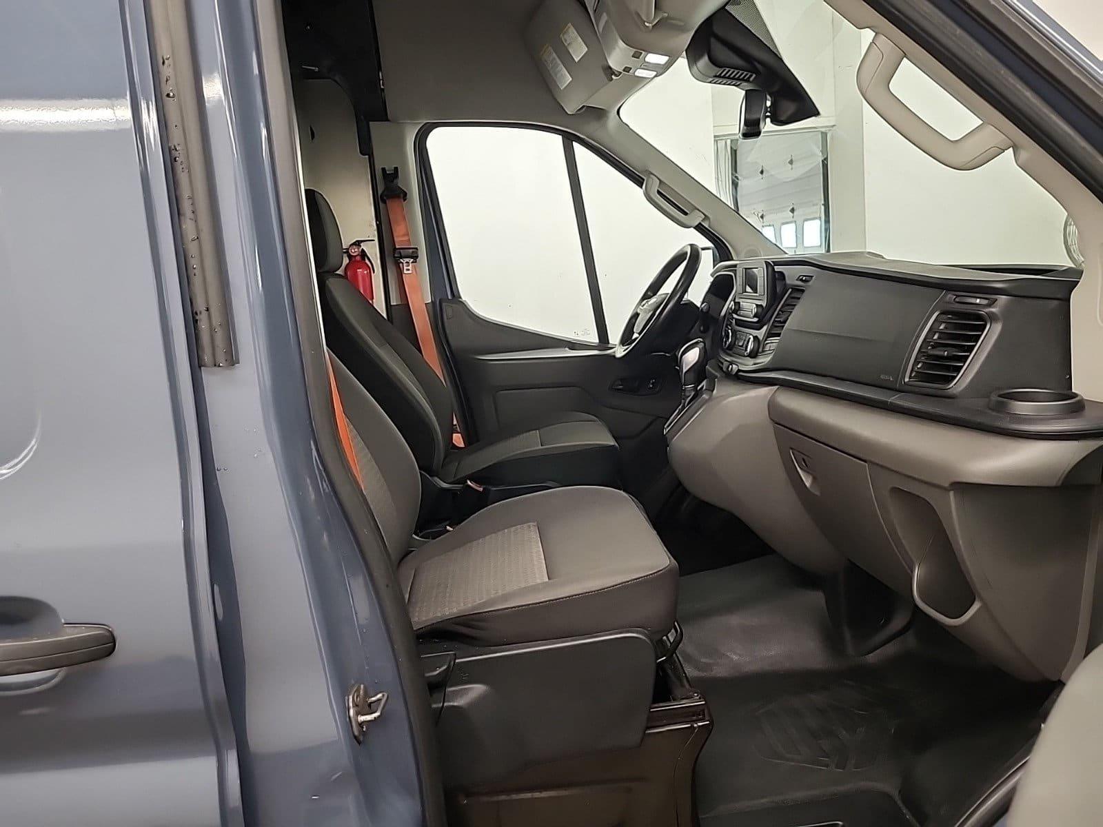 Ford Transit 2021 - Image 9