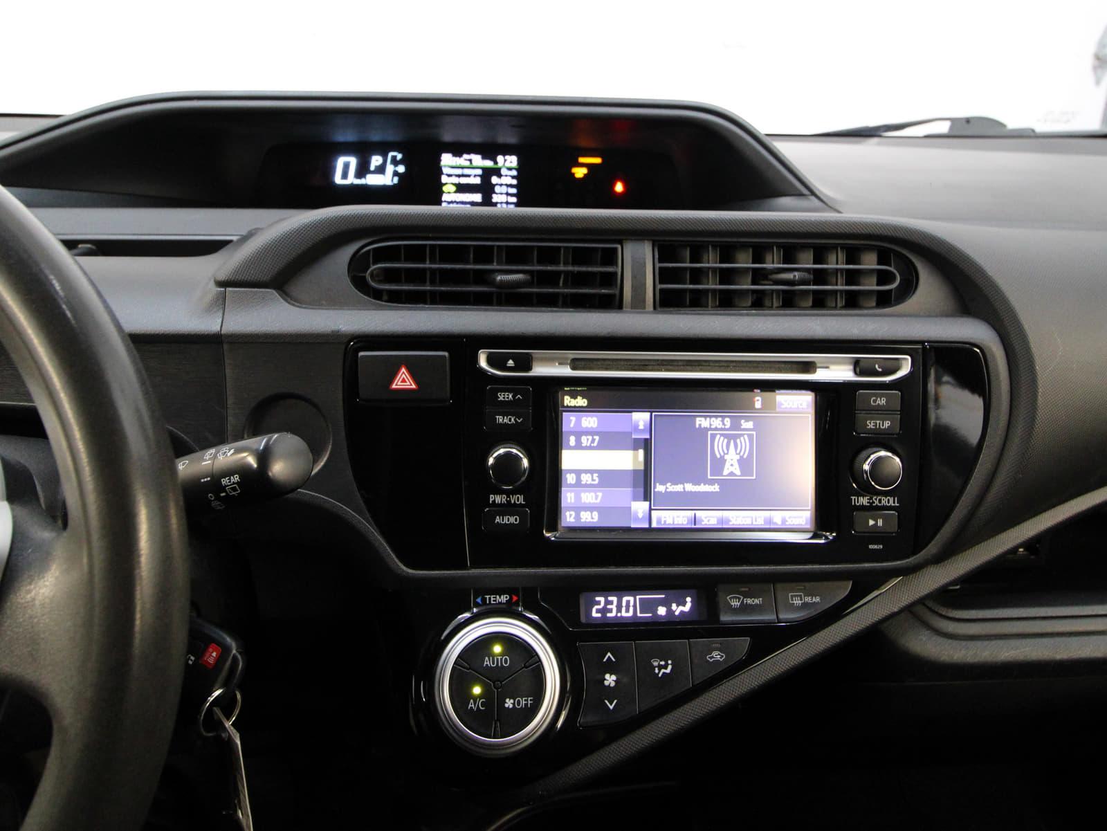 Toyota Prius c 2016 - Image 6