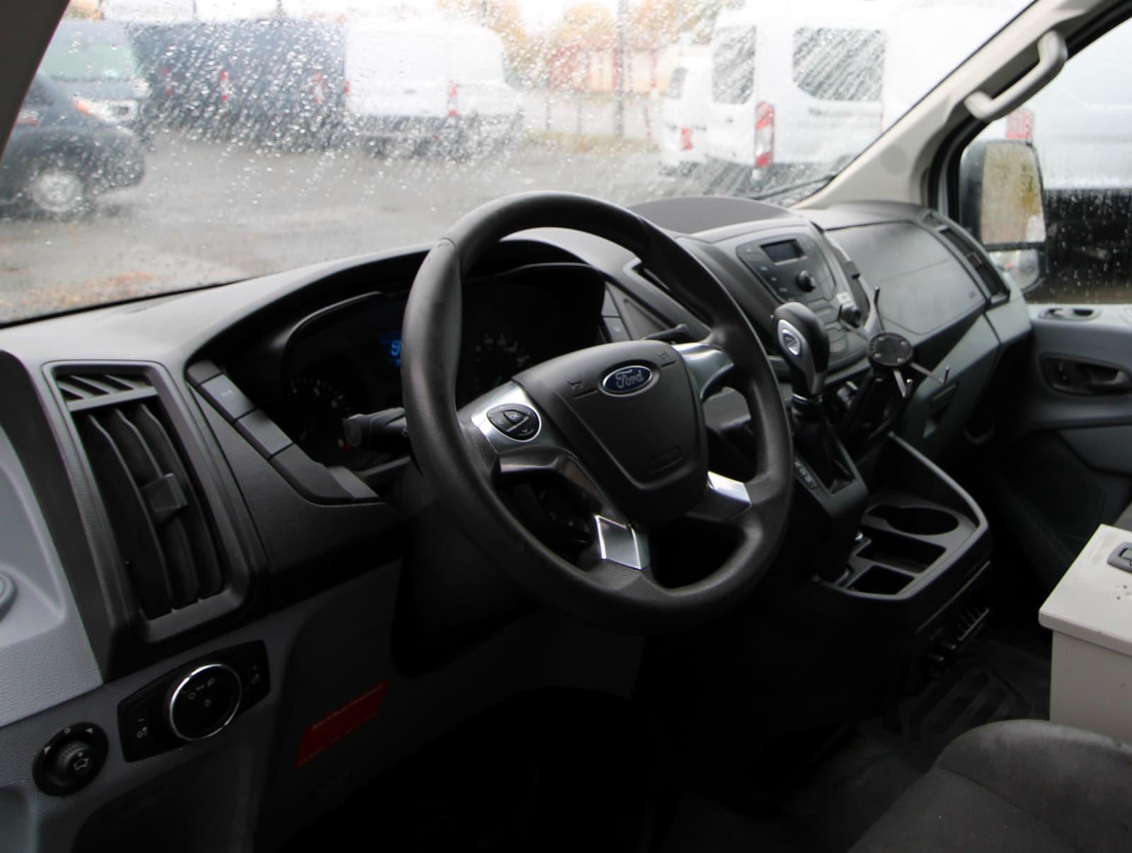 Ford Transit Cargo Van 2015 - Image 8