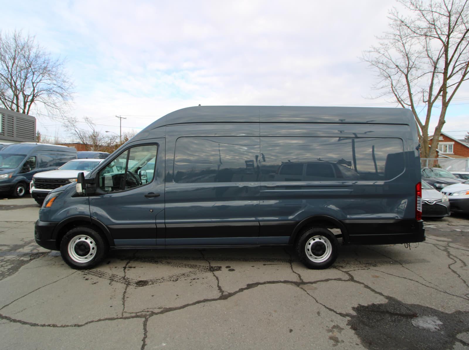 Ford Transit-250 Cargo Van 2021 - Image 7