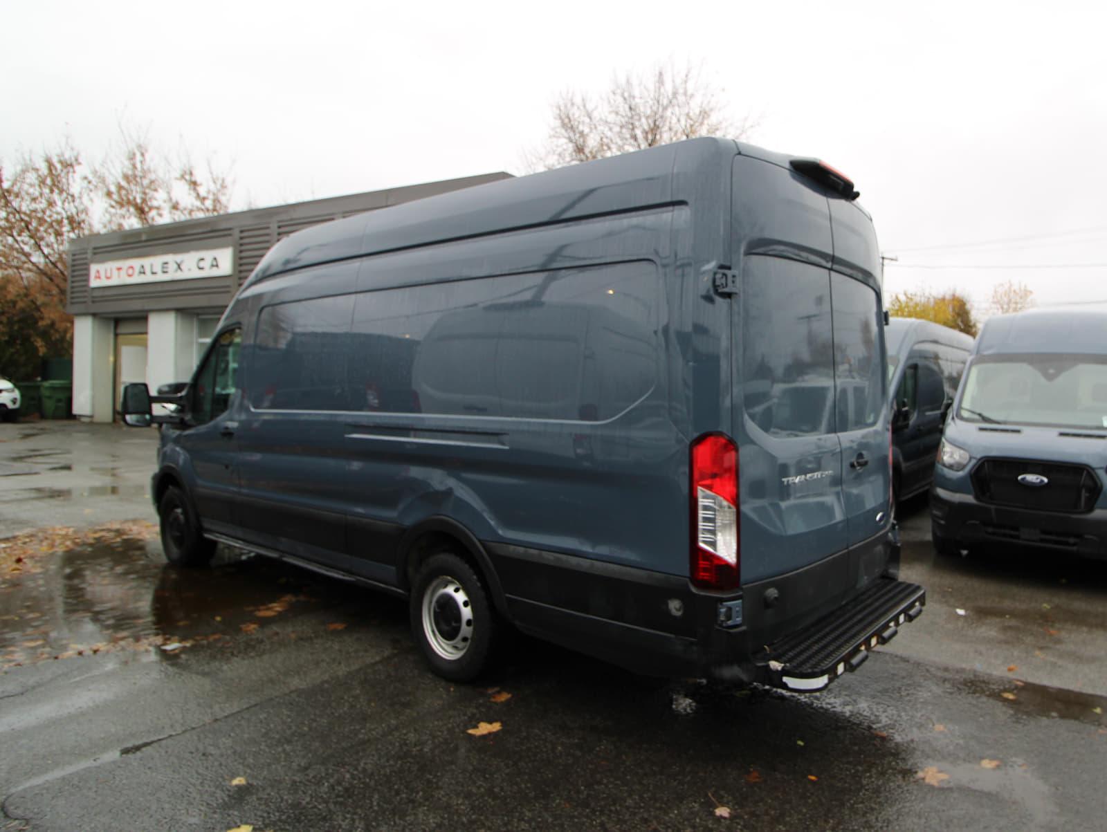 Ford Transit Cargo Van 2021 - Image 10