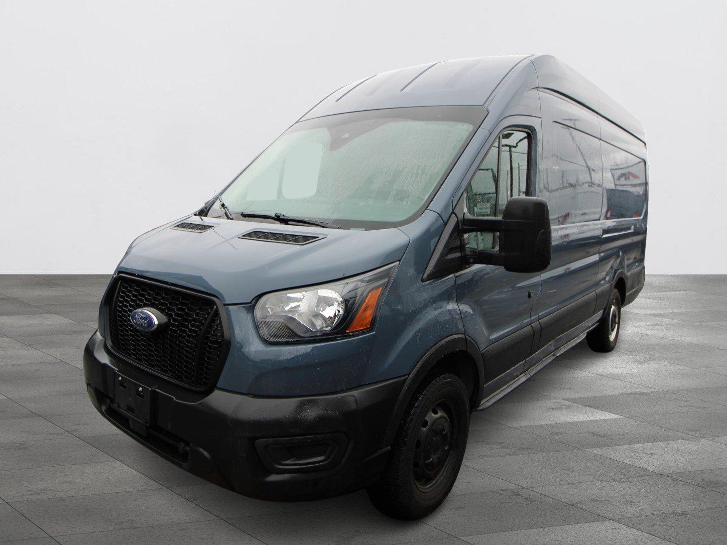 Ford Transit Cargo Van 2021 - Image 3