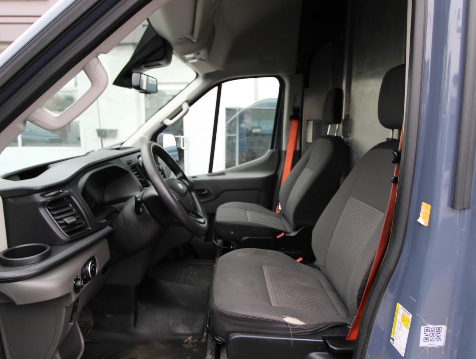 Ford Transit Cargo Van 2021 - Image 10