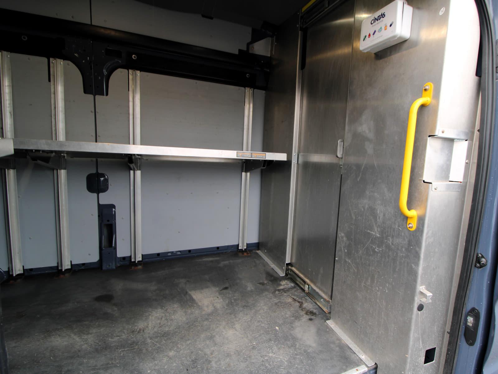 Ford Transit Cargo Van 2021 - Image 12