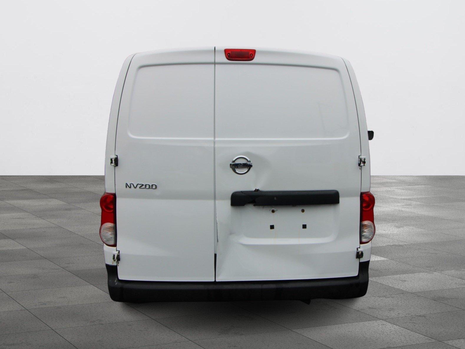 Nissan NV200 Compact Cargo 2019 - Image 15