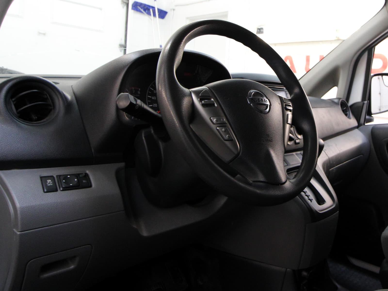 Nissan NV200 Compact Cargo 2019 - Image 4