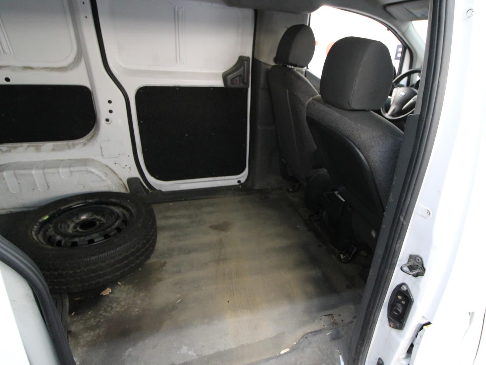 Nissan NV200 Compact Cargo 2019 - Image 10