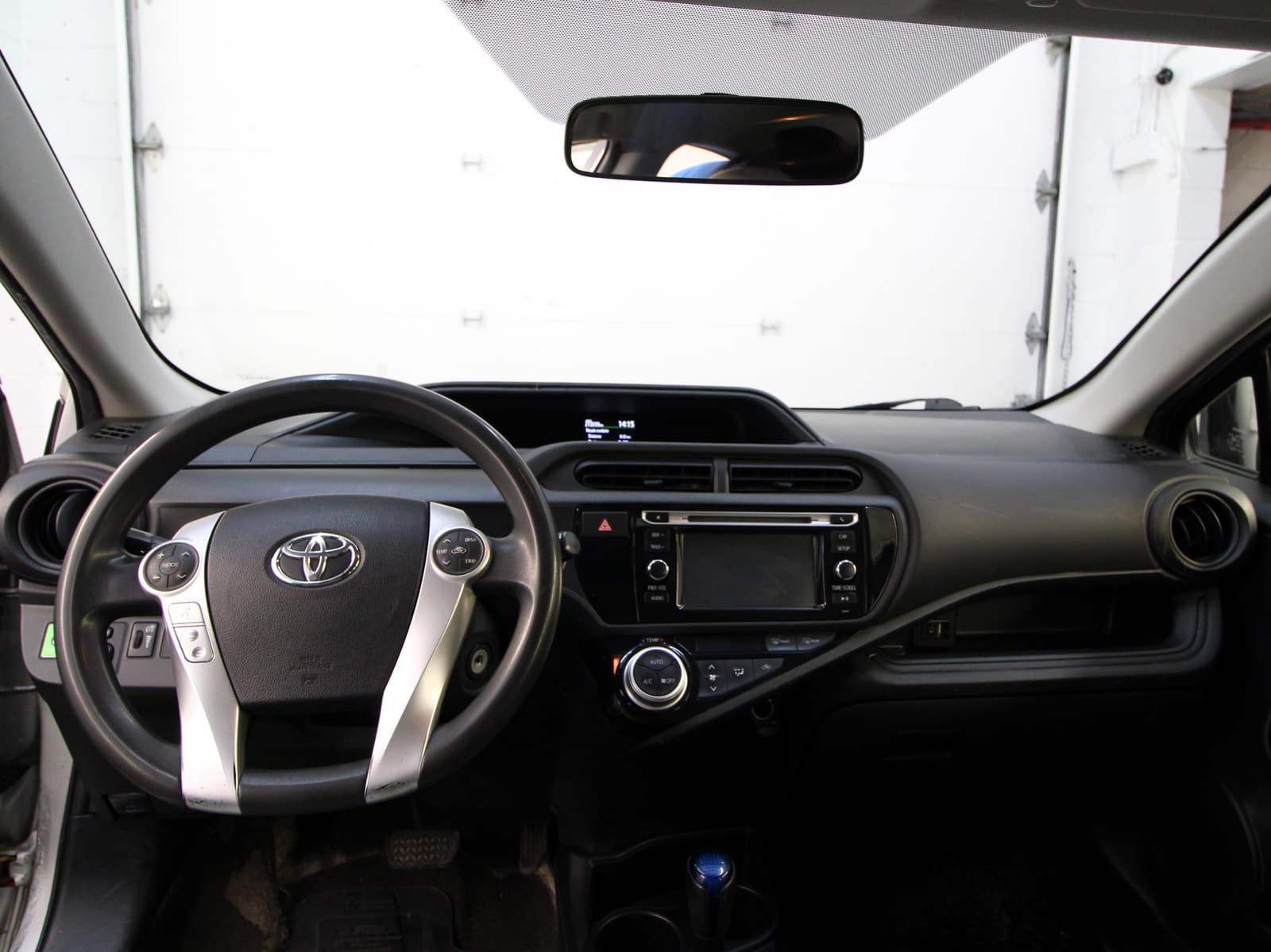 Toyota Prius c 2016 - Image 10