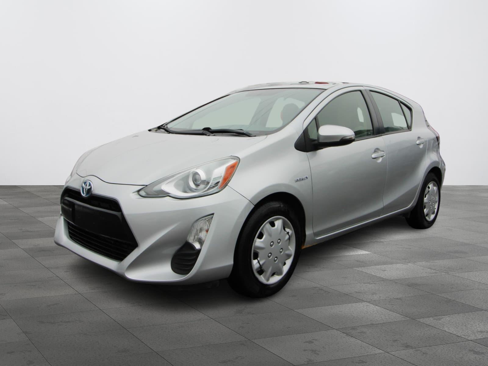 Toyota Prius c 2016 - Image 1
