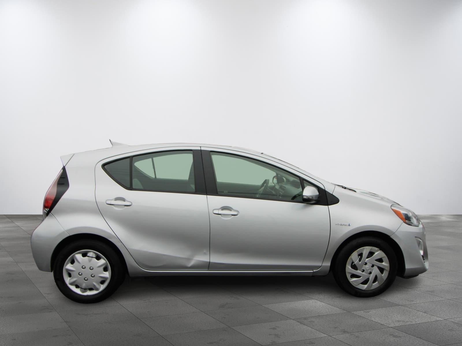 Toyota Prius c 2016 - Image 5