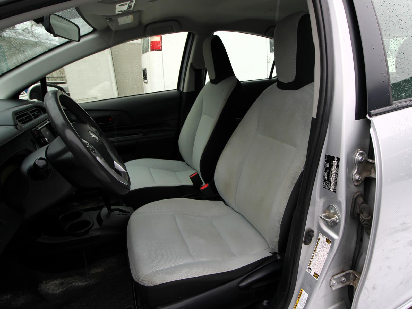 Toyota Prius c 2016 - Image 10