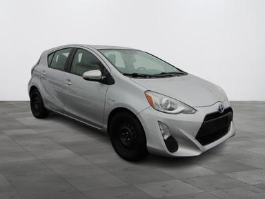 Toyota Prius c 2016 - Thumbnail 3