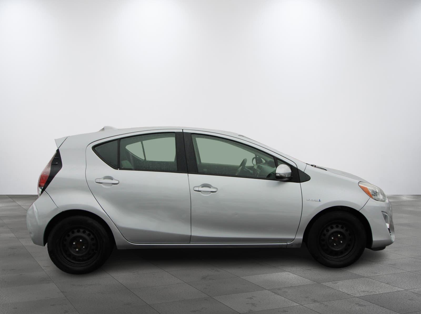Toyota Prius c 2016 - Image 5