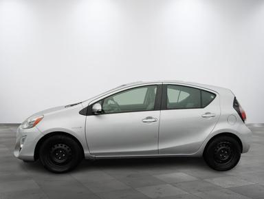 Toyota Prius c 2016 - Thumbnail 7