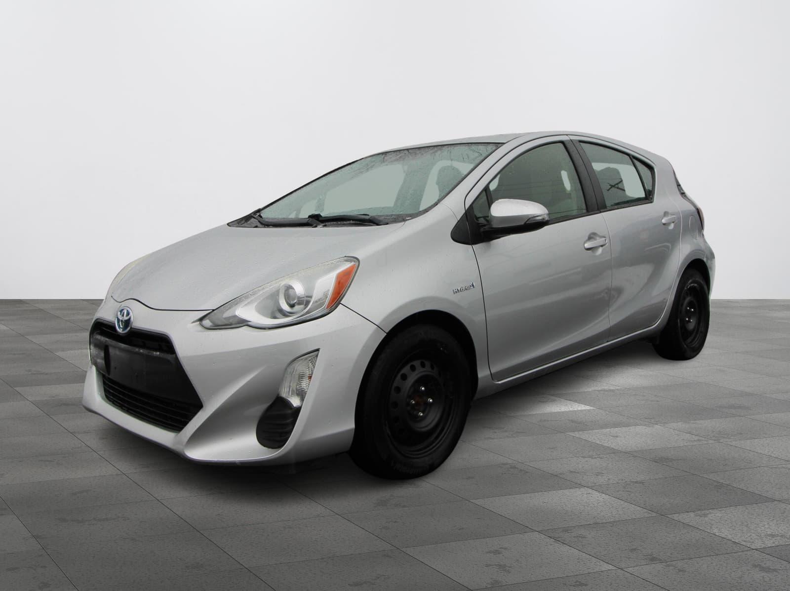 Toyota Prius c 2016 - Image 1