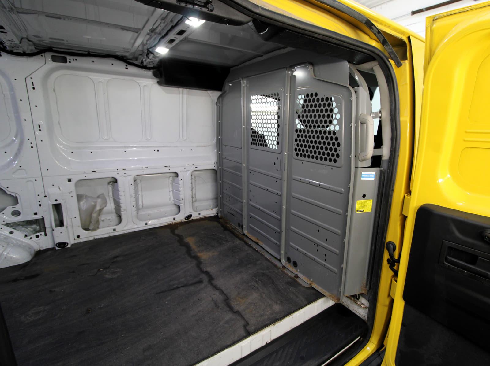 Ford Transit-150 2017 - Image 6