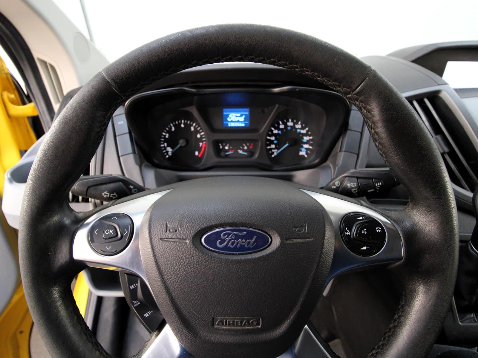 Ford Transit-150 2017 - Image 4