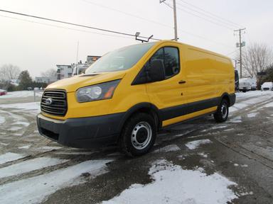 Ford Transit-150 2017 - Thumbnail 3