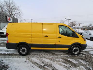 Ford Transit-150 2017 - Thumbnail 5