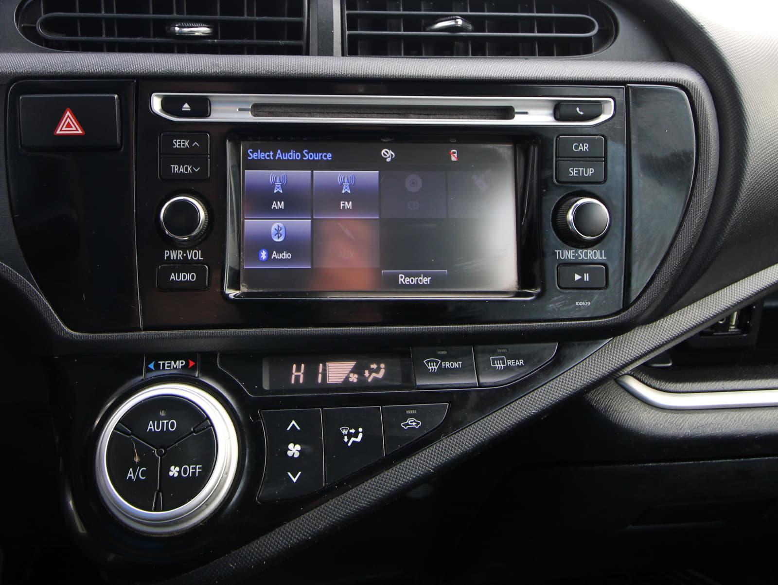 Toyota Prius c 2017 - Image 4