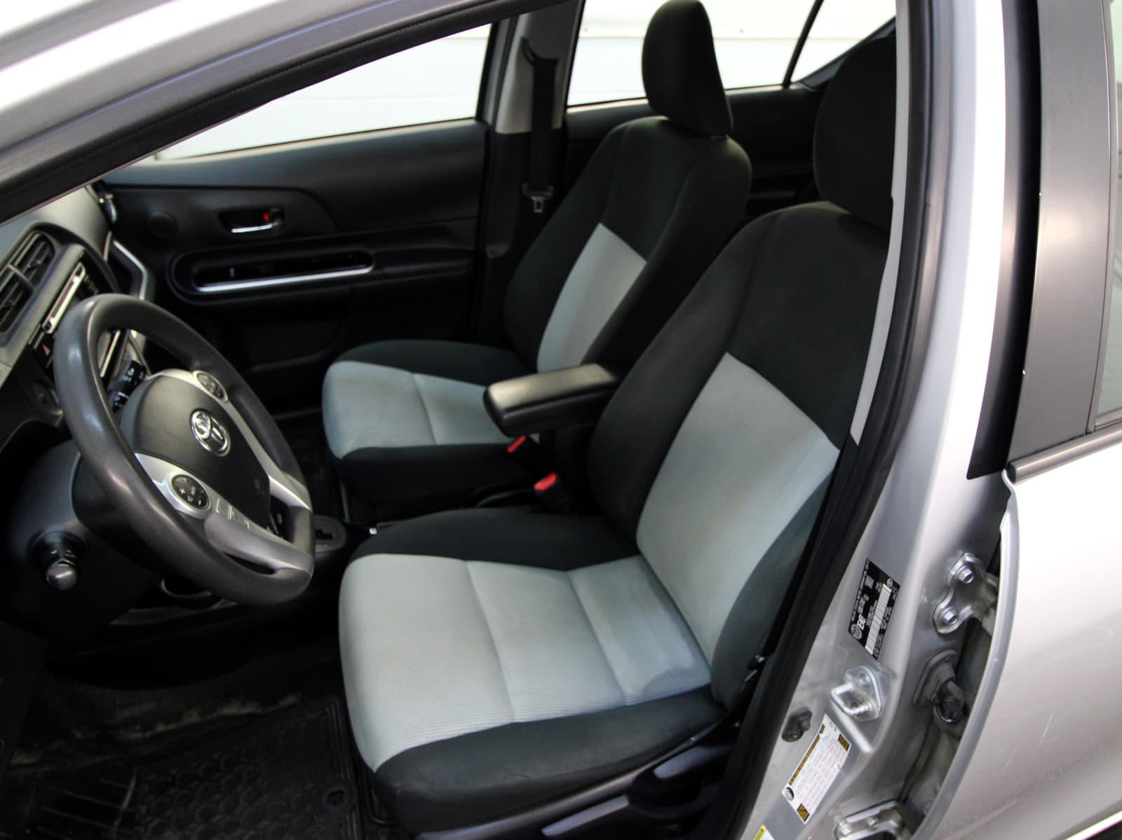 Toyota Prius c 2017 - Image 14