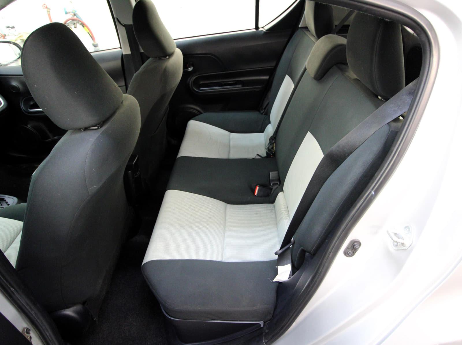 Toyota Prius c 2017 - Image 16