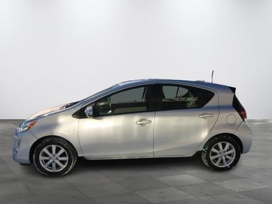 Toyota Prius c 2017 - Thumbnail 7