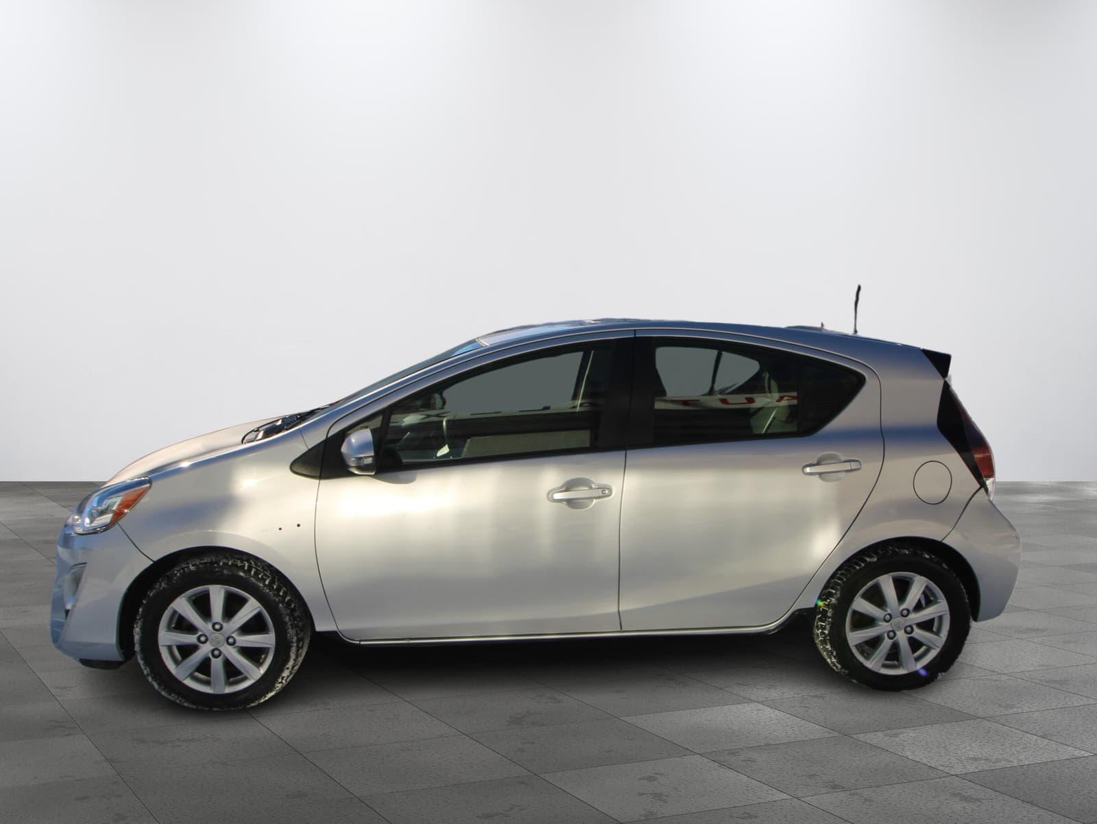 Toyota Prius c 2017 - Image 7