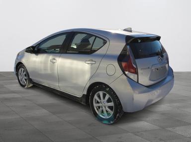 Toyota Prius c 2017 - Thumbnail 11