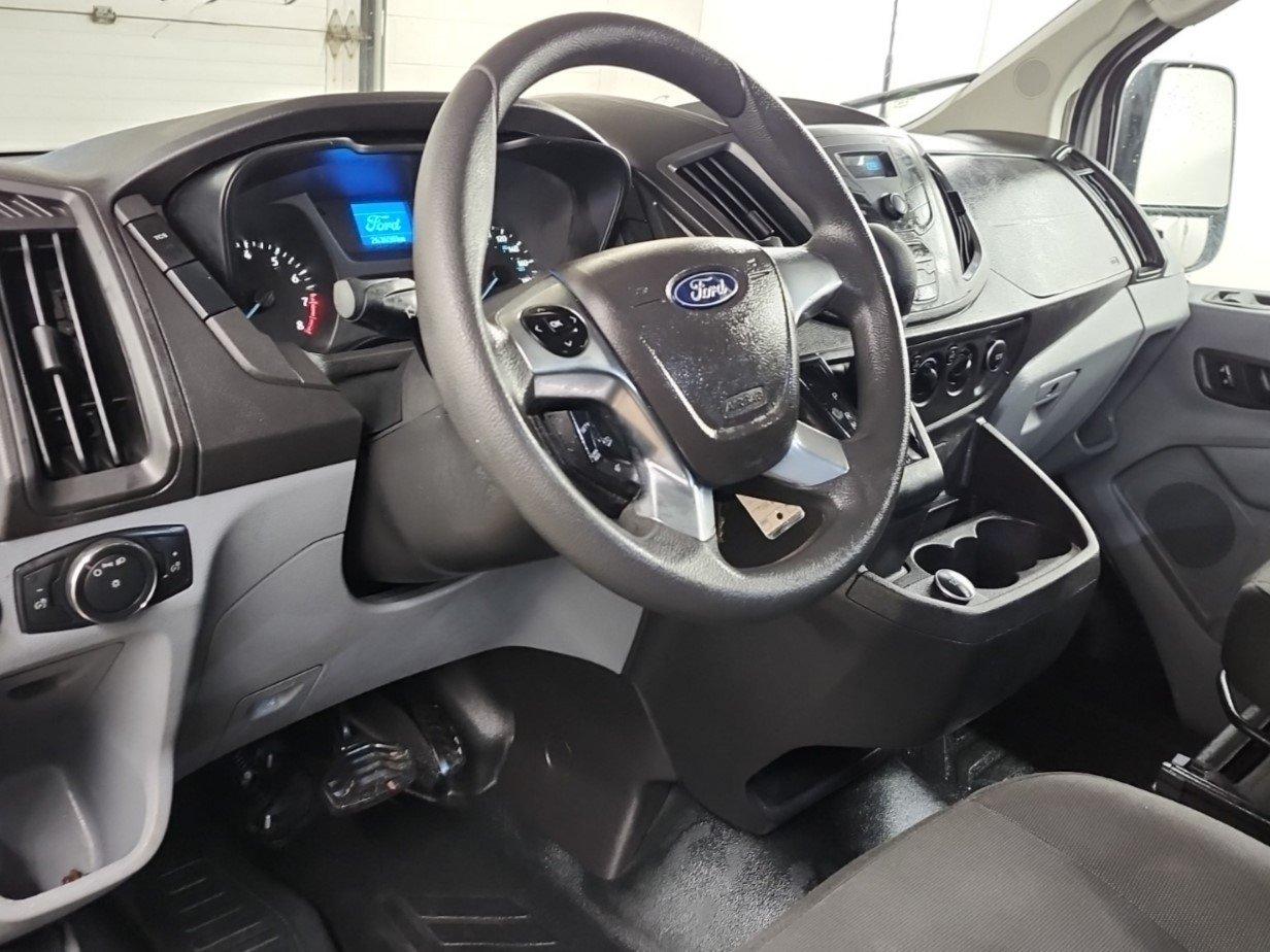 Ford Transit Van 2018 - Image 2