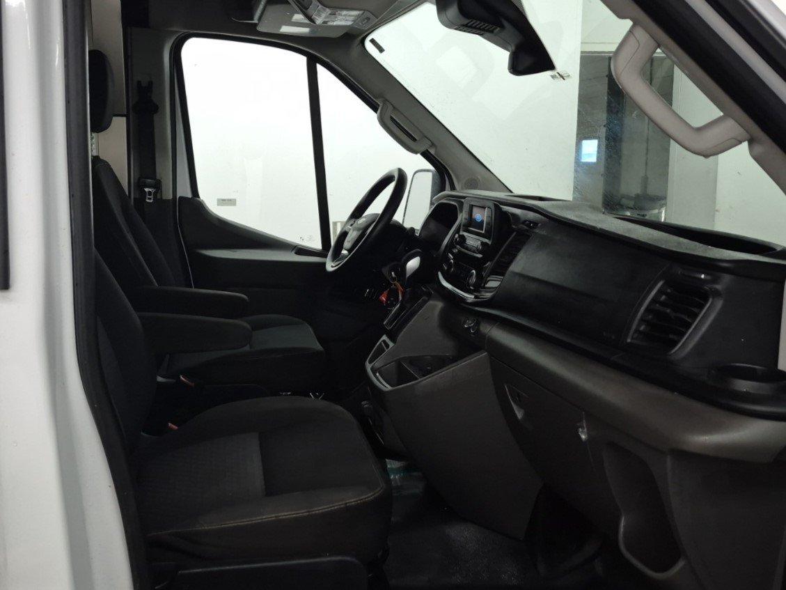 Ford Transit-250 Cargo Van 2023 - Image 7