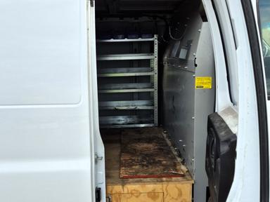 Chevrolet Express 3500 2018 - Thumbnail 4