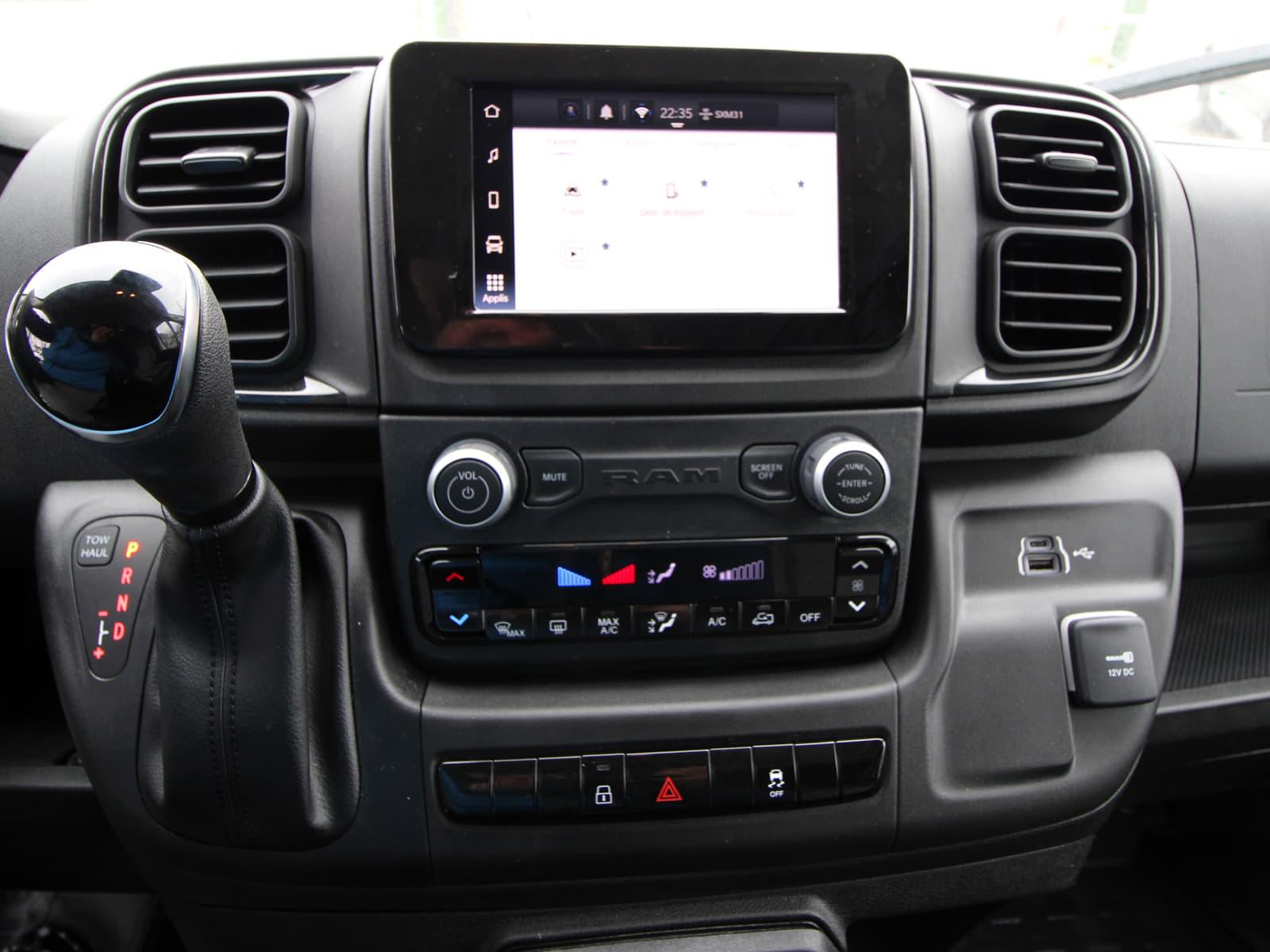 Ram ProMaster 2500 2025 - Image 3