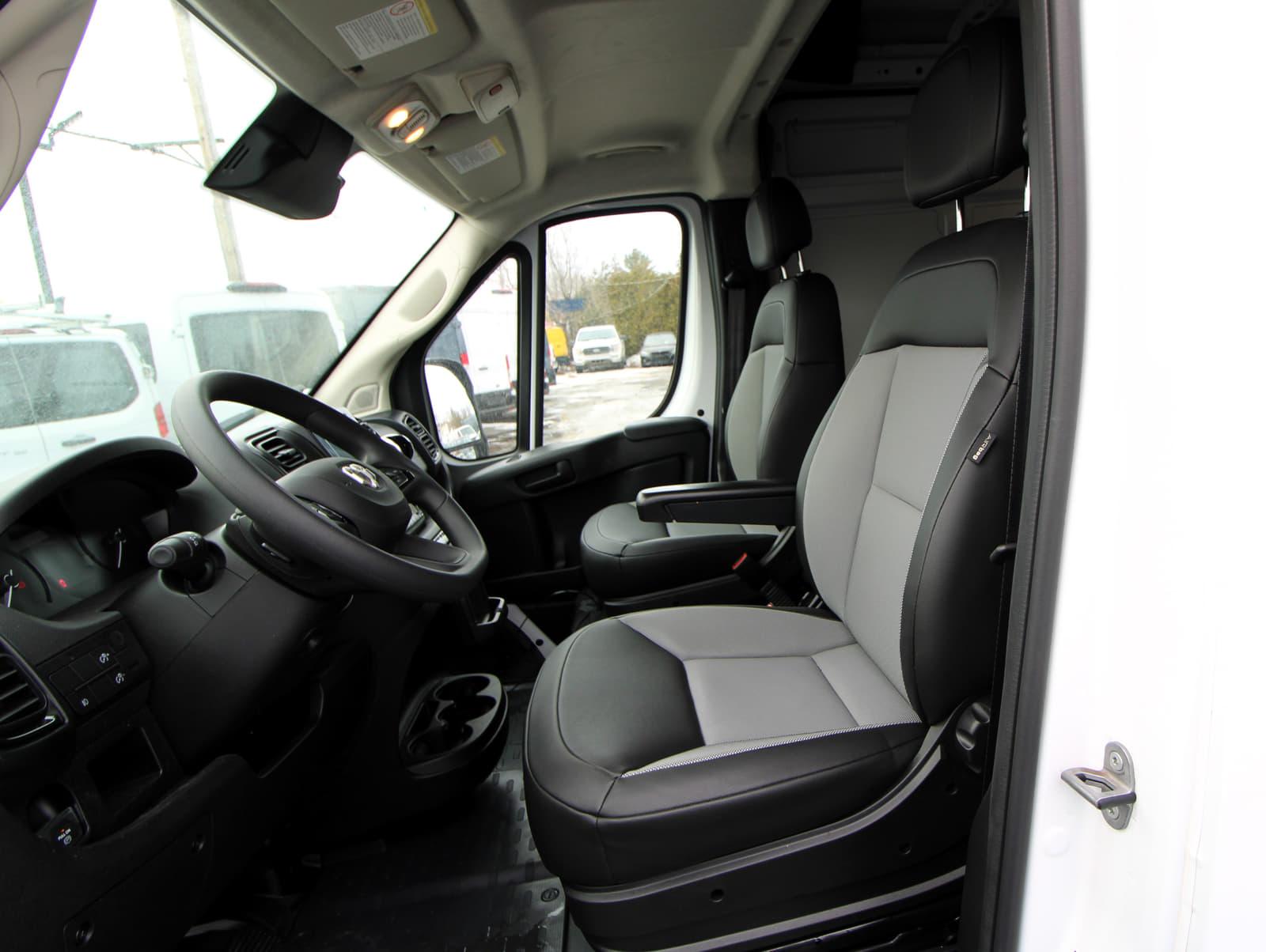 Ram ProMaster 2500 2025 - Image 11