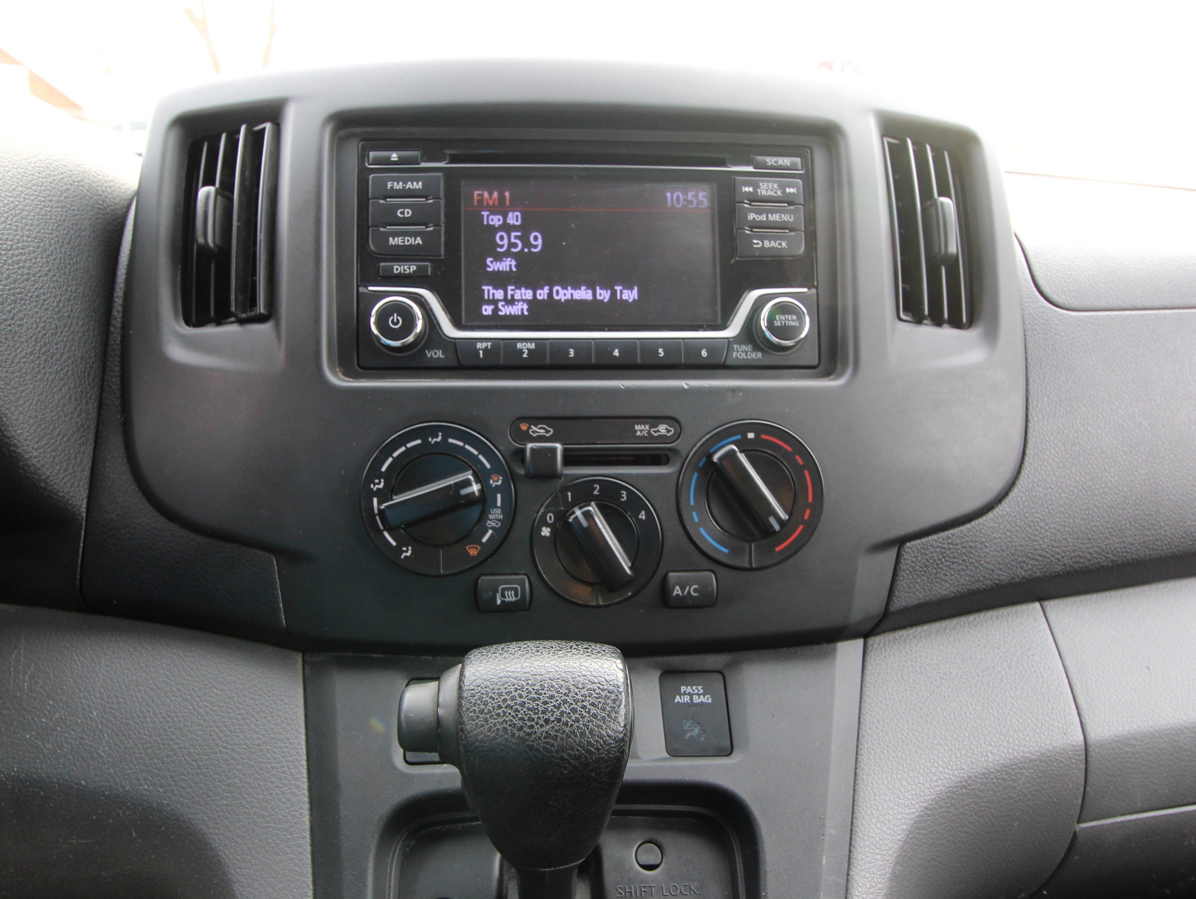 Nissan NV200 2019 - Image 20