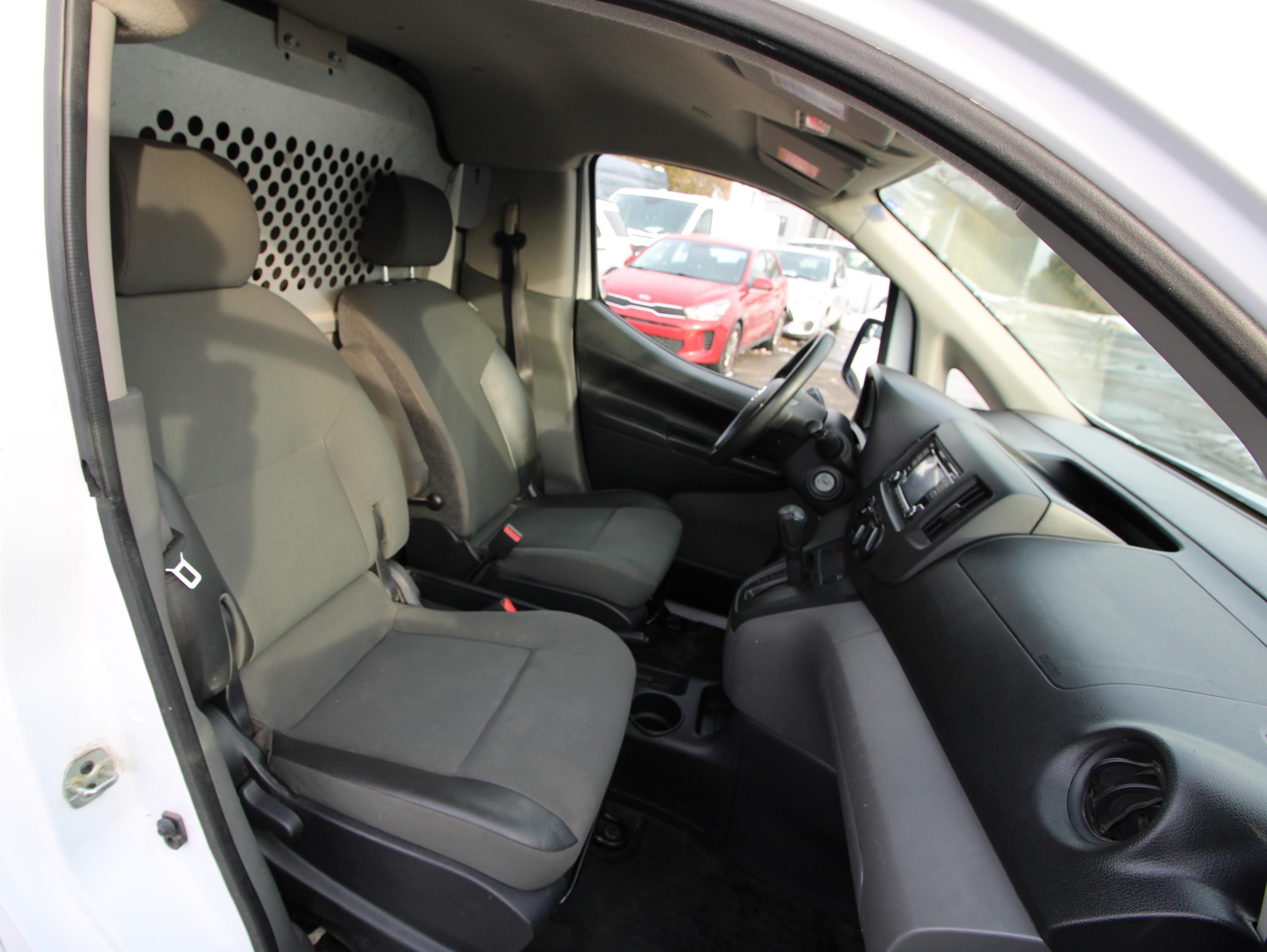 Nissan NV200 2019 - Image 16