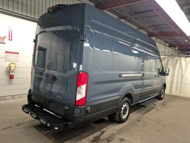 Ford Transit-250 Cargo Van 2020 - Thumbnail 4
