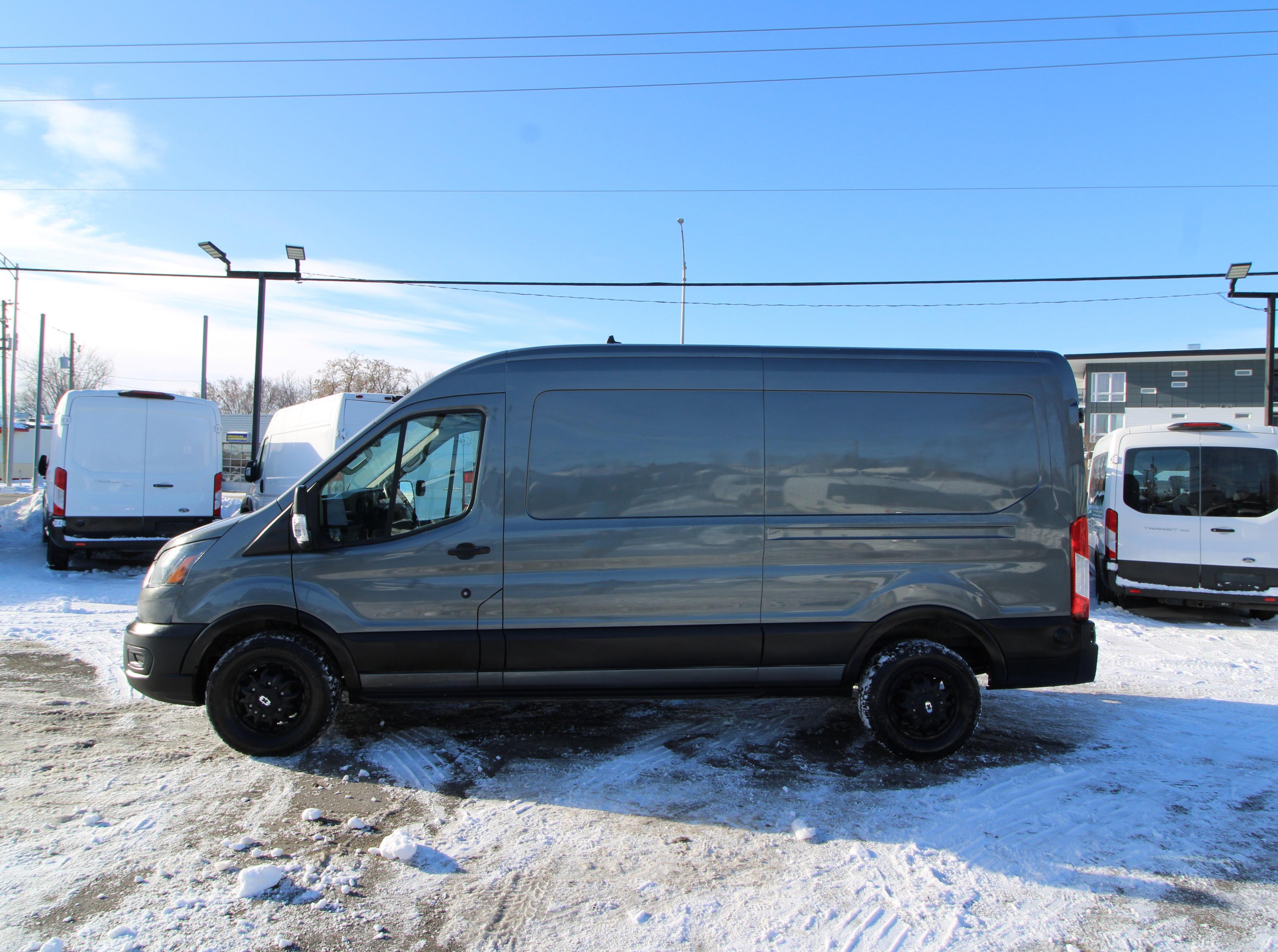 Ford Transit-250 Cargo Van 2021 - Image 7